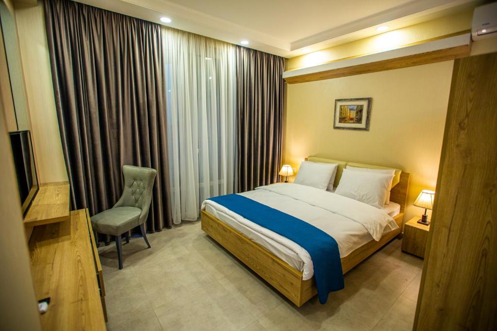 Superior Double With Balcony – Room Only