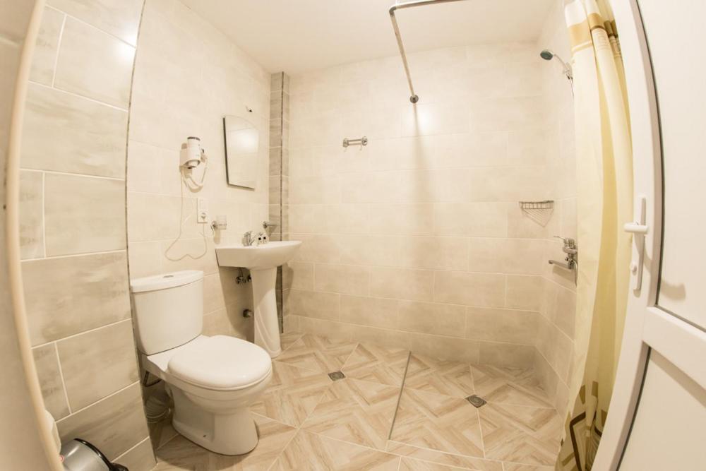 Standard King Size/Twin Room – Room Only