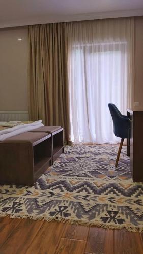 Standard King Size Room – Room Only