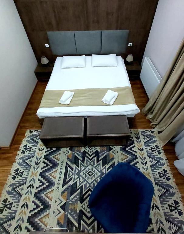 Standard King Size Room – Room Only