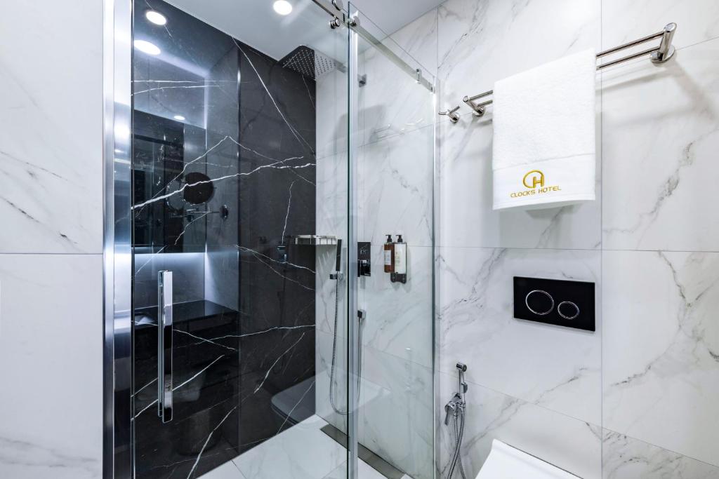 Deluxe Double or Twin Room Included Breakfast
