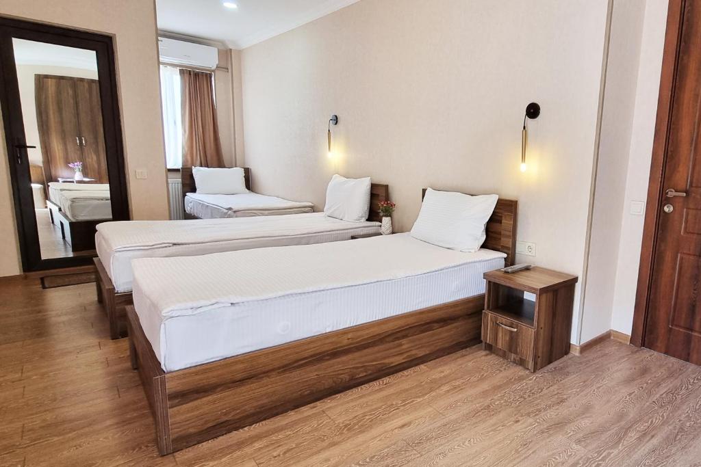 Standard Triple Room – Room Only