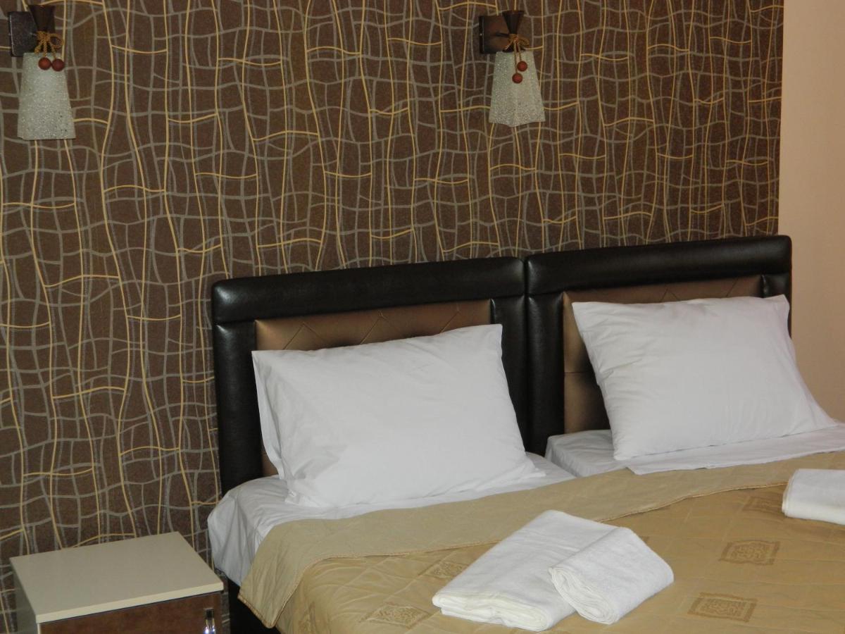 Standard King Size or Twin Room – Included Breakfast