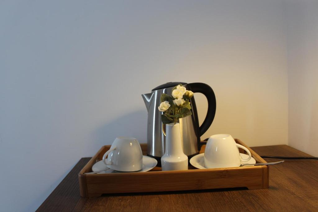 Semi Luxe Twin Room – Included Breakfast