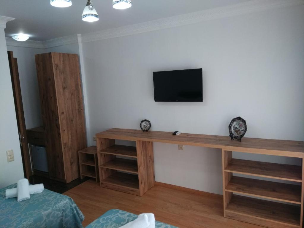 Standard Twin Room – Included Breakfast