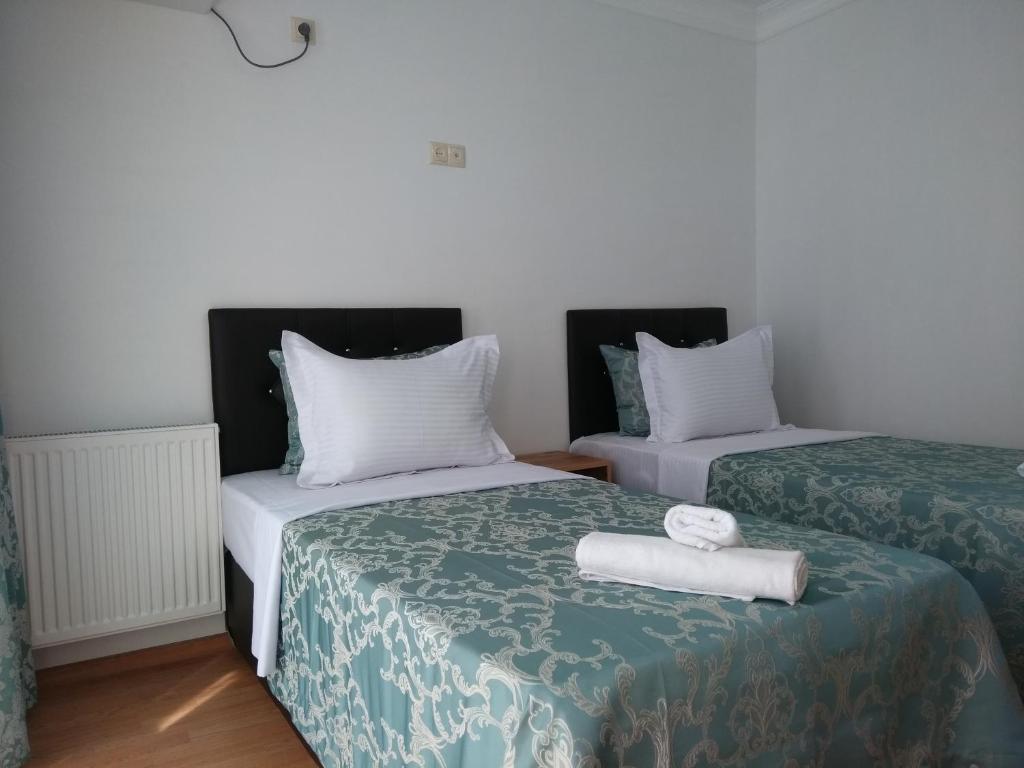 Standard Twin Room – Included Breakfast