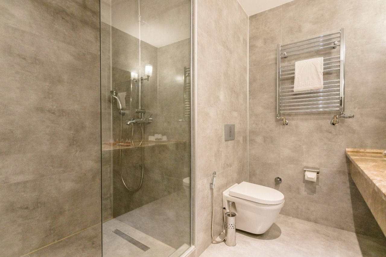 Executive Suite King Size Room Sea View – Included Breakfast