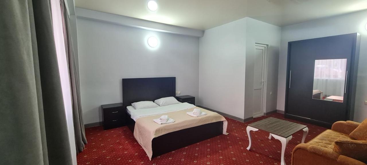 Standard King Size Room – Included Breakfast