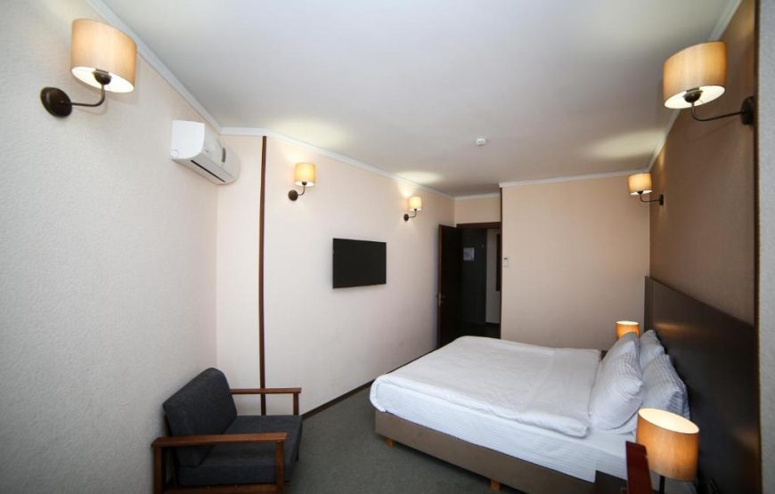 Suite Room With Sea View For 4 Persons – Included Breakfast
