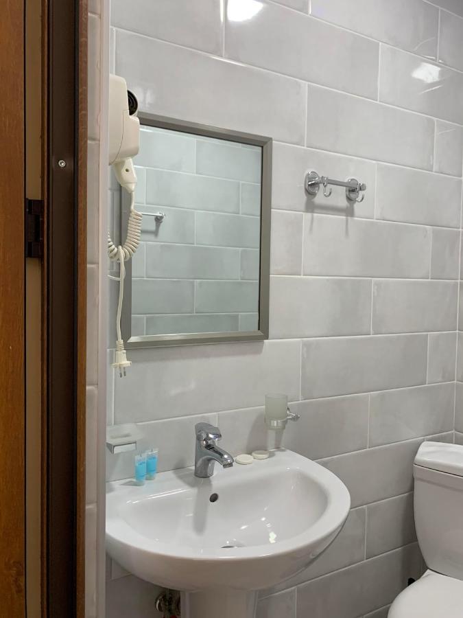 Family Room Sea & Town View For 4 Persons – Included Breakfast