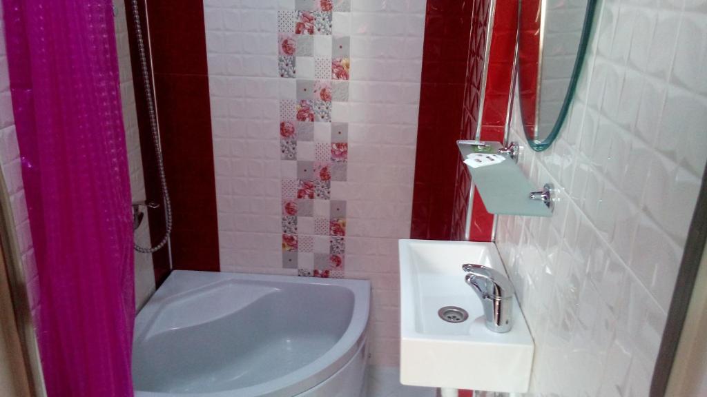 Standard Twin Room – Included Breakfast