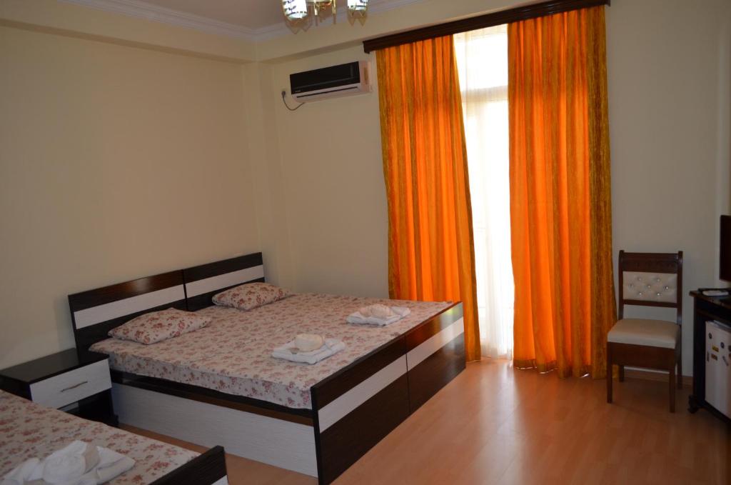 Standard Triple Room – Room Only