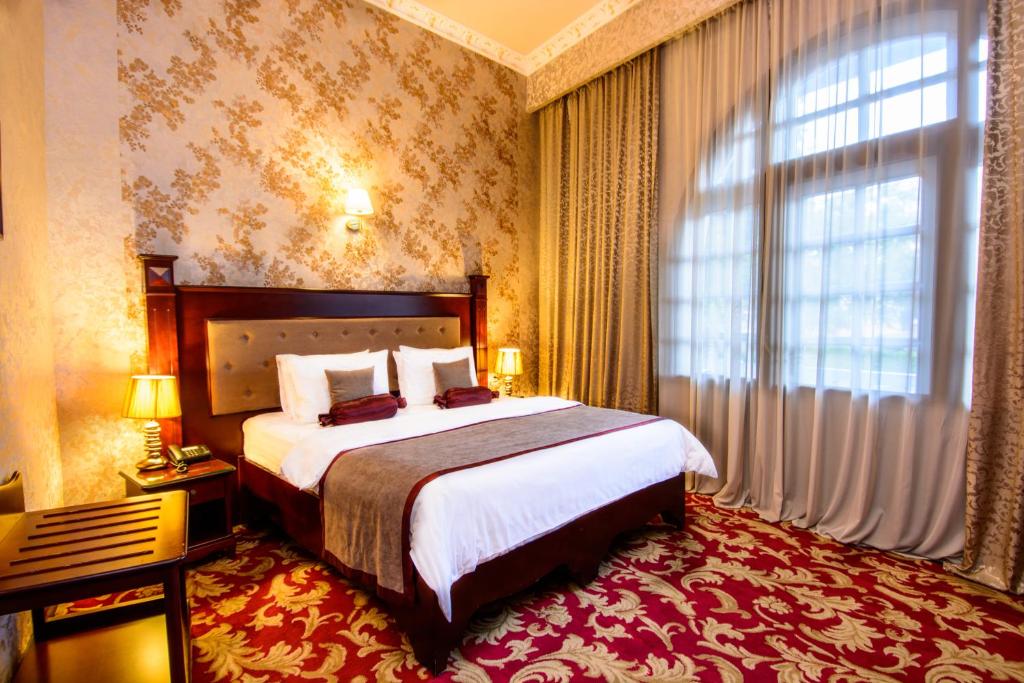 Superior King Size Room – Included Breakfast