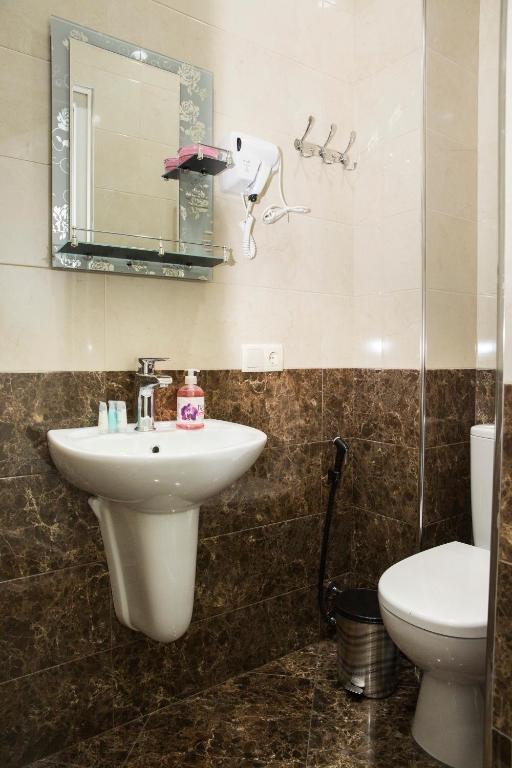 Family Triple Room – Included Breakfast