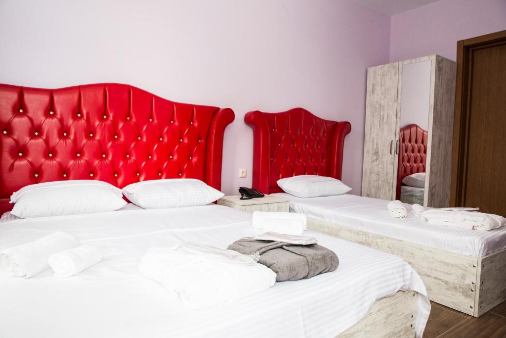Family Triple Room – Included Breakfast