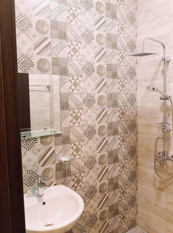 Deluxe Twin Room – Included Breakfast