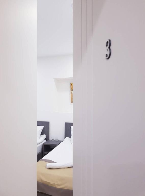 Deluxe Twin Room – Included Breakfast