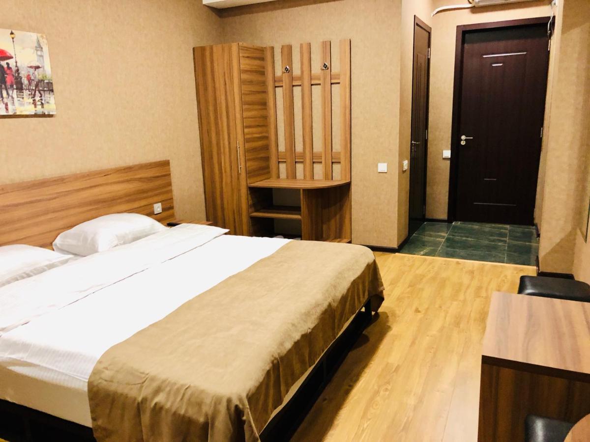 Standard King Size Room – Included Breakfast