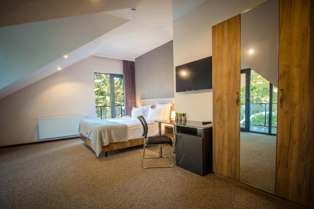 Standard King Size Room – Included Breakfast