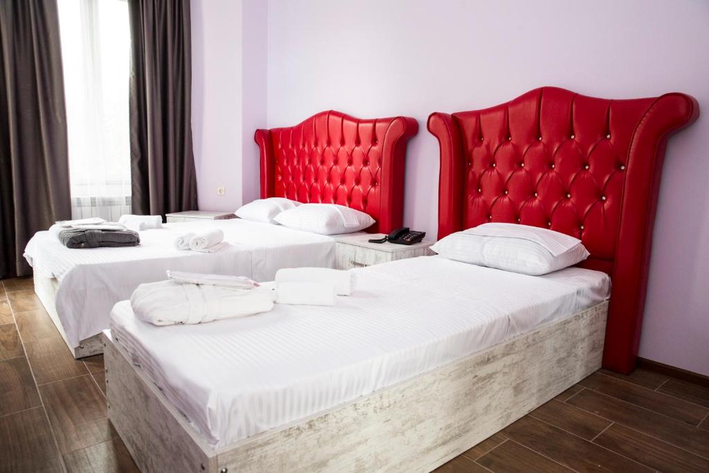 Family Triple Room – Included Breakfast