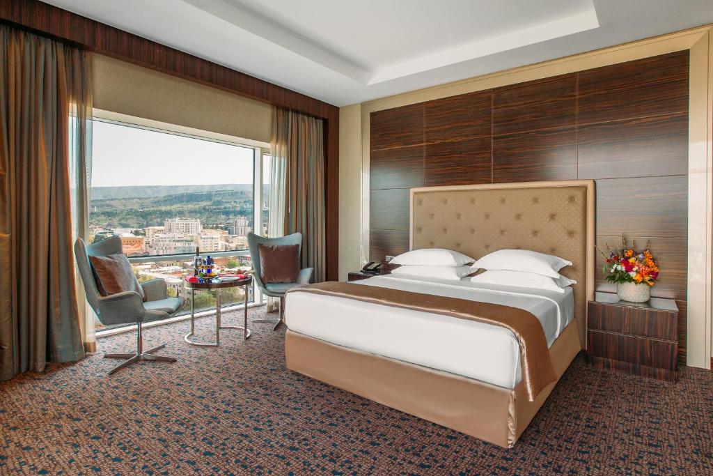 Premium King Size Room – Included Breakfast