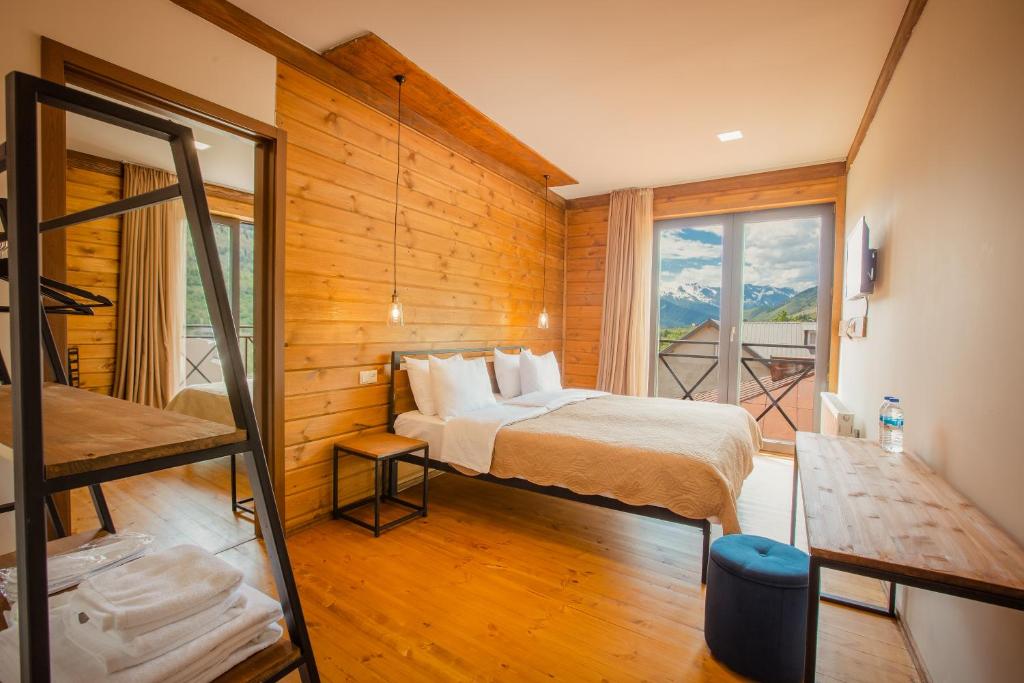 Family Triple Room – Included Breakfast