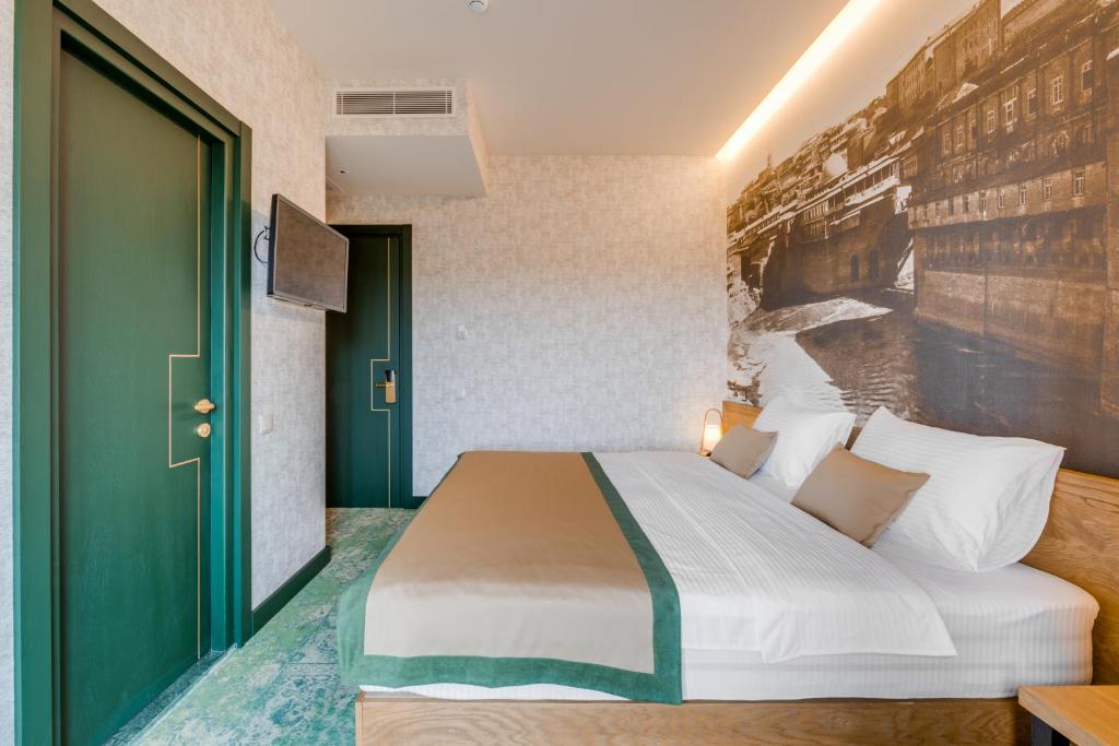Standard King Size Room – Included Breakfast