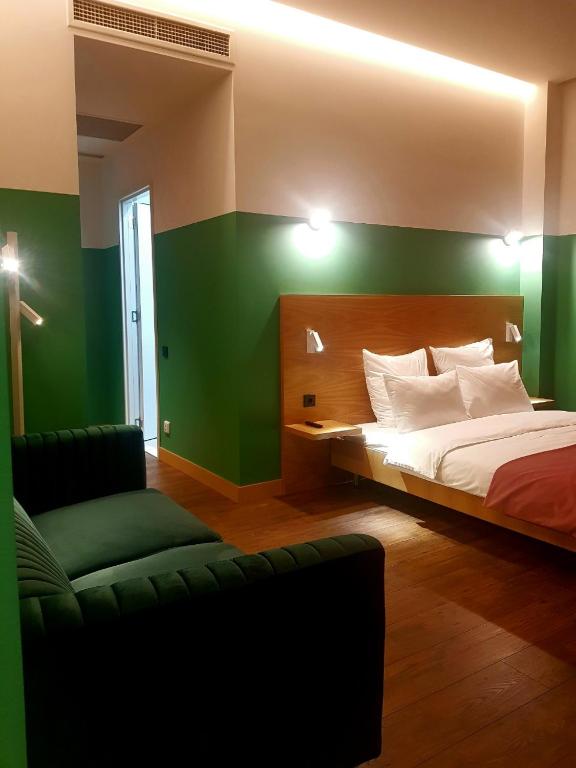 Comfort King Size Room – Included Breakfast