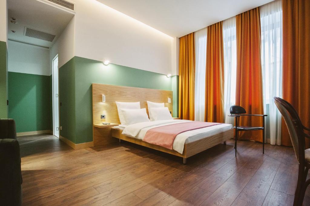 Comfort King Size Room – Included Breakfast