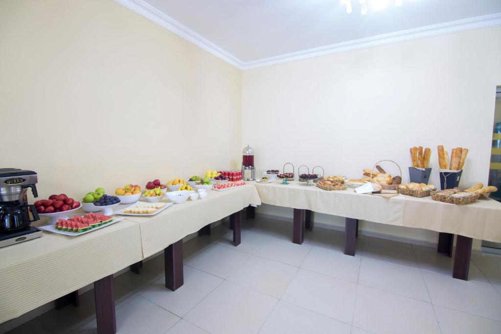 Comfort Quadruple Suite – Included Breakfast
