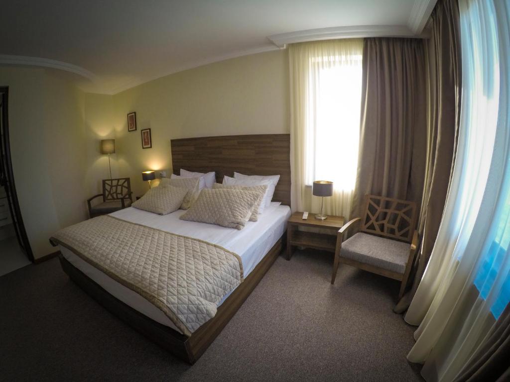 Superior King Size Room – Included Breakfast