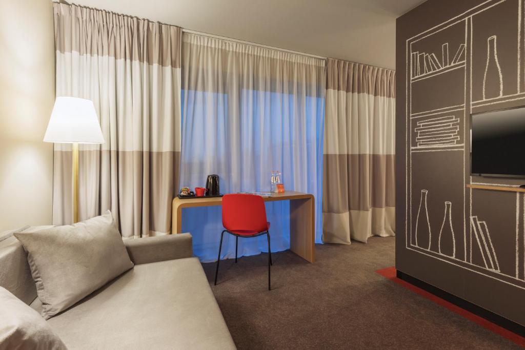 Junior Suite – Included Breakfast