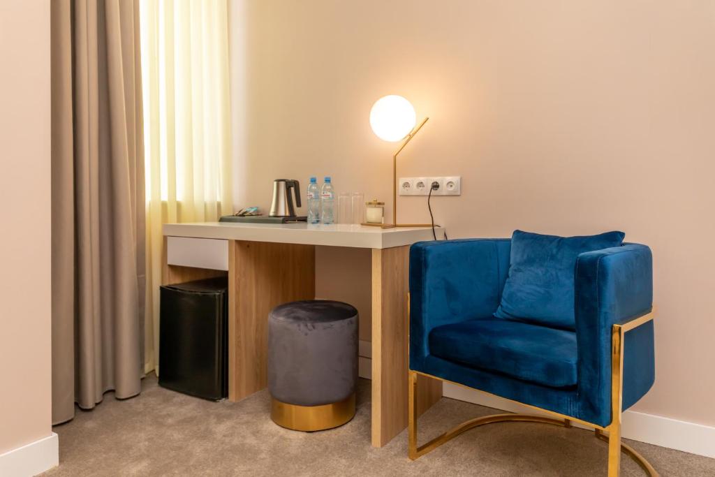 Standard King Size Room – Included Breakfast