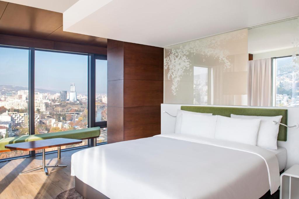 Premium King Size Room – Included Breakfast