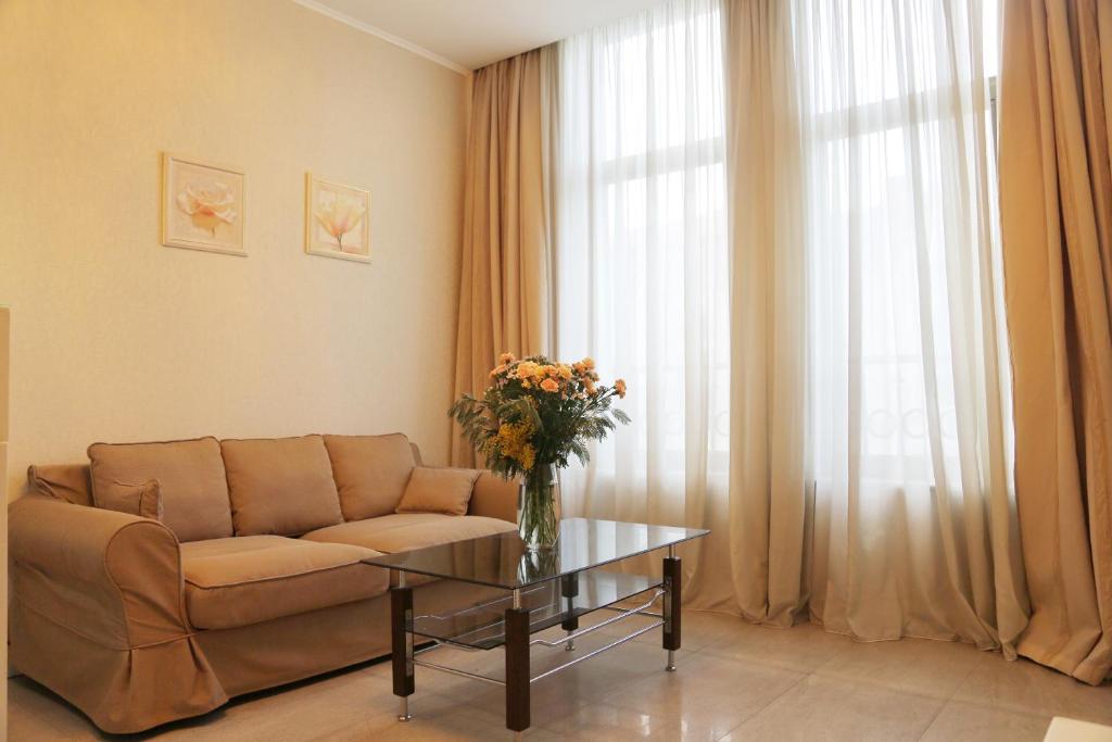 King Suite (2 Pax) – Included Breakfast