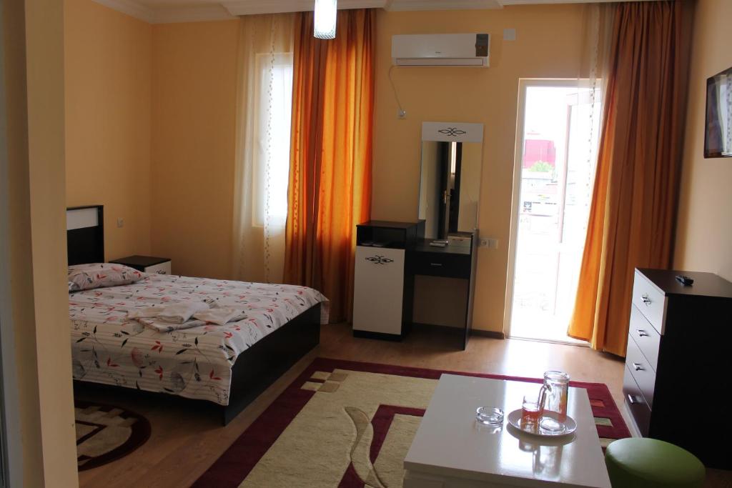 Family Room For 3 Persons – Included Breakfast