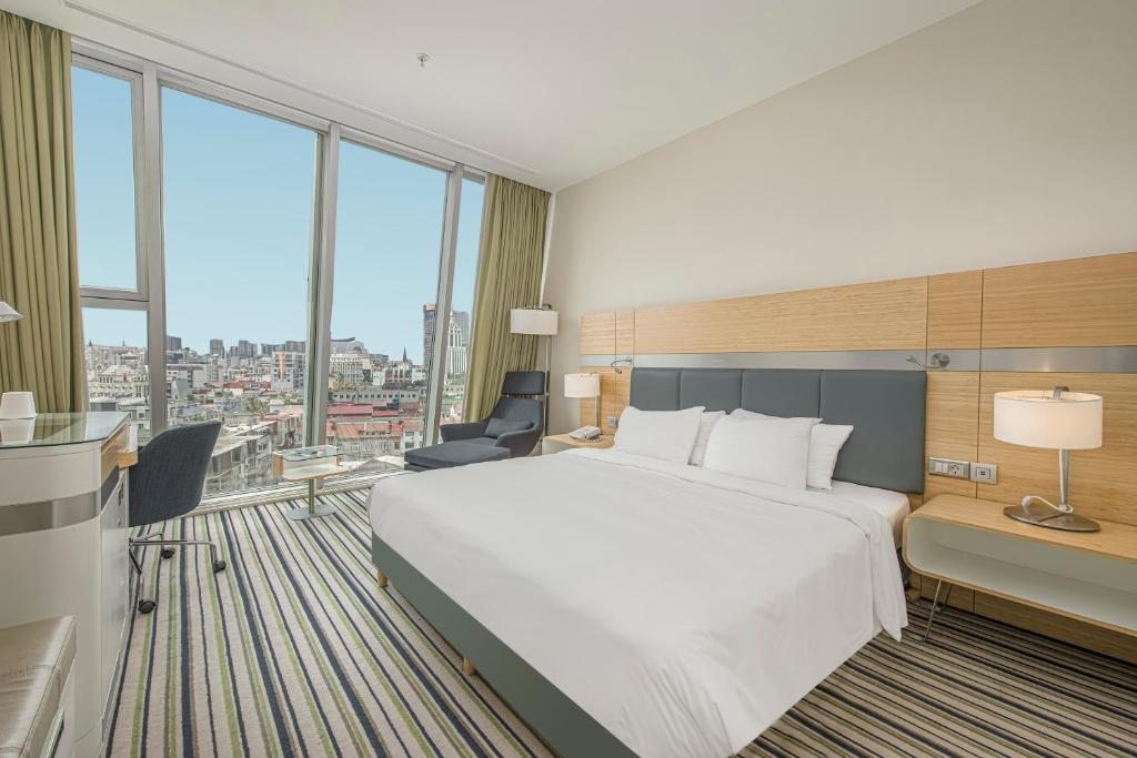 Standard King Size Room – Included Breakfast