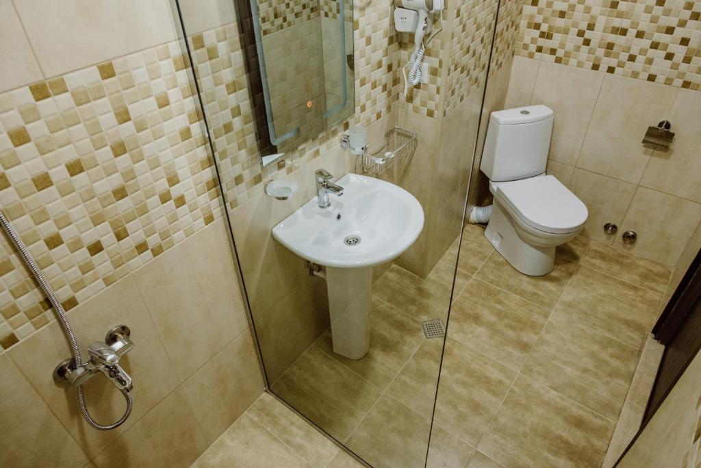 Standard King Size Room With Forest And Sea View – Included Breakfast
