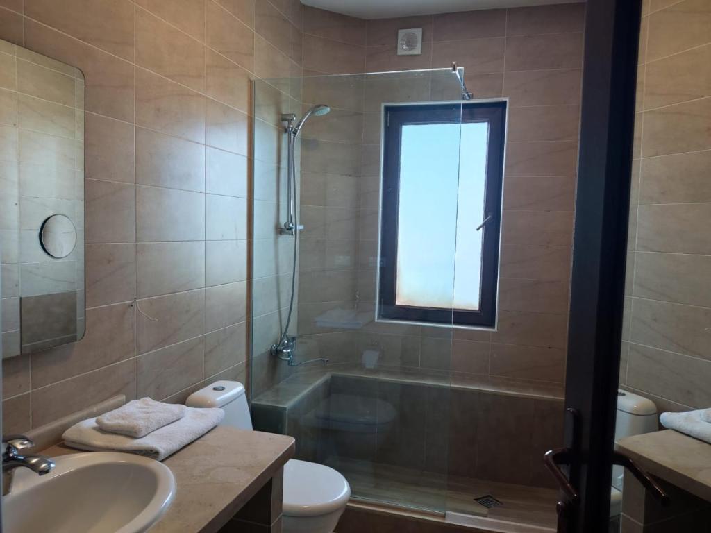 Standard King Size Room – Included Breakfast
