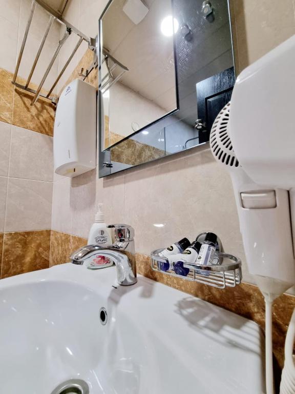Standard Twin Room – Included Breakfast