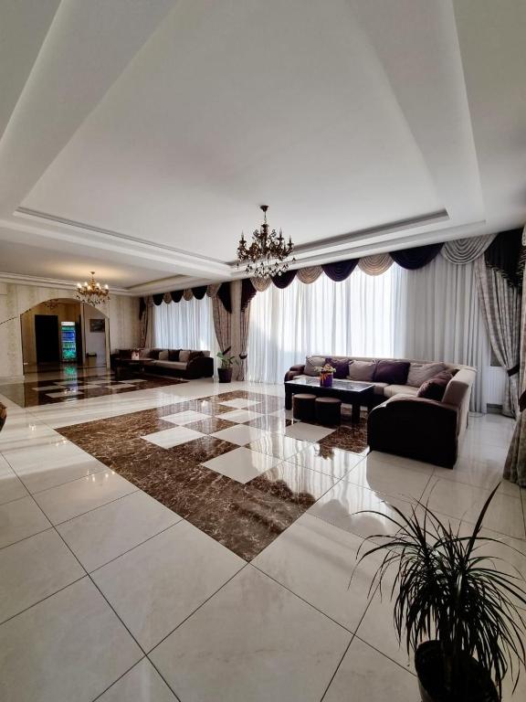 Standard Twin Room – Included Breakfast