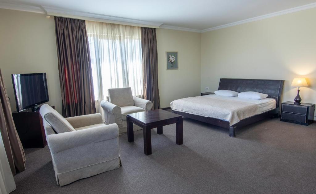 Superior King Size Room – Included Breakfast