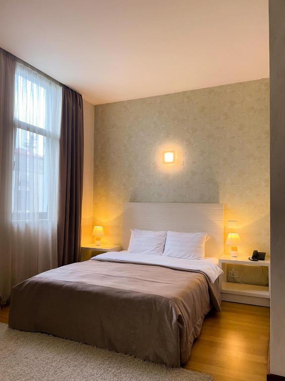 King Suite (2 Pax) – Included Breakfast