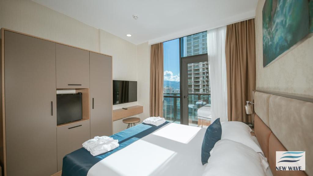 Deluxe King Size Room – Included Breakfast