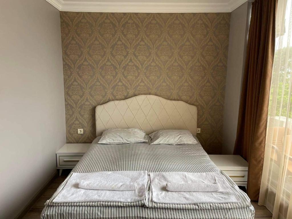 Standard King Size Room – Included Breakfast