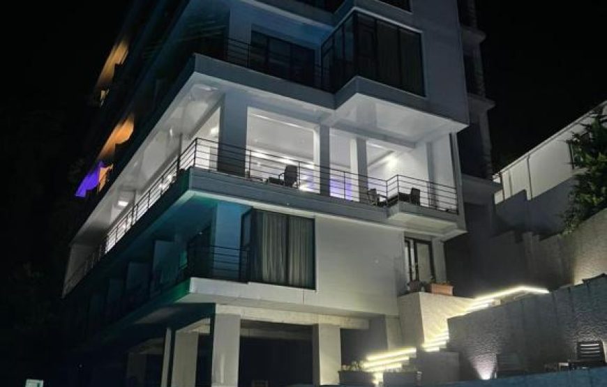 Deluxe Suite With Balcony And Sea View – Included Breakfast