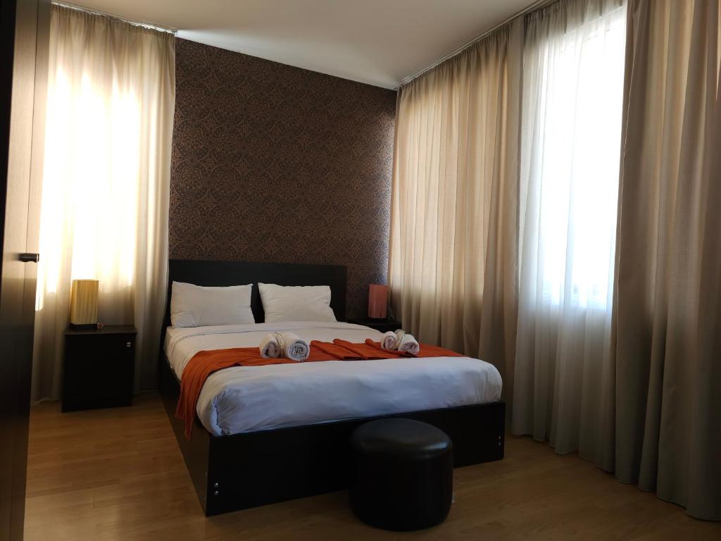 Suite With Terrace For 4 Persons – Room Only