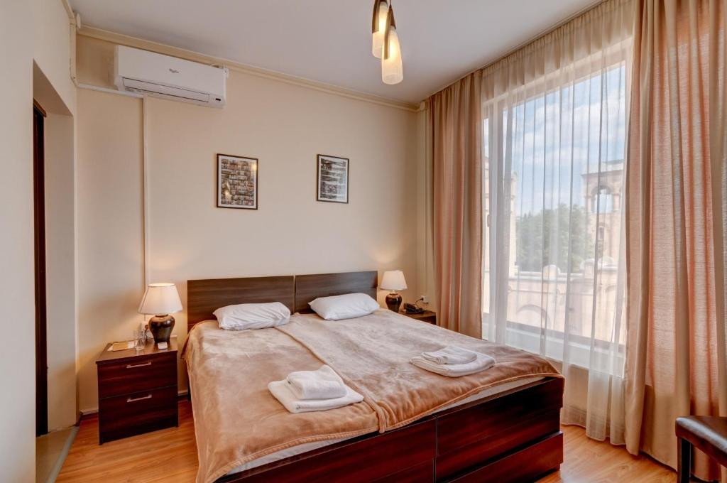 Standard Twin Room – Included Breakfast