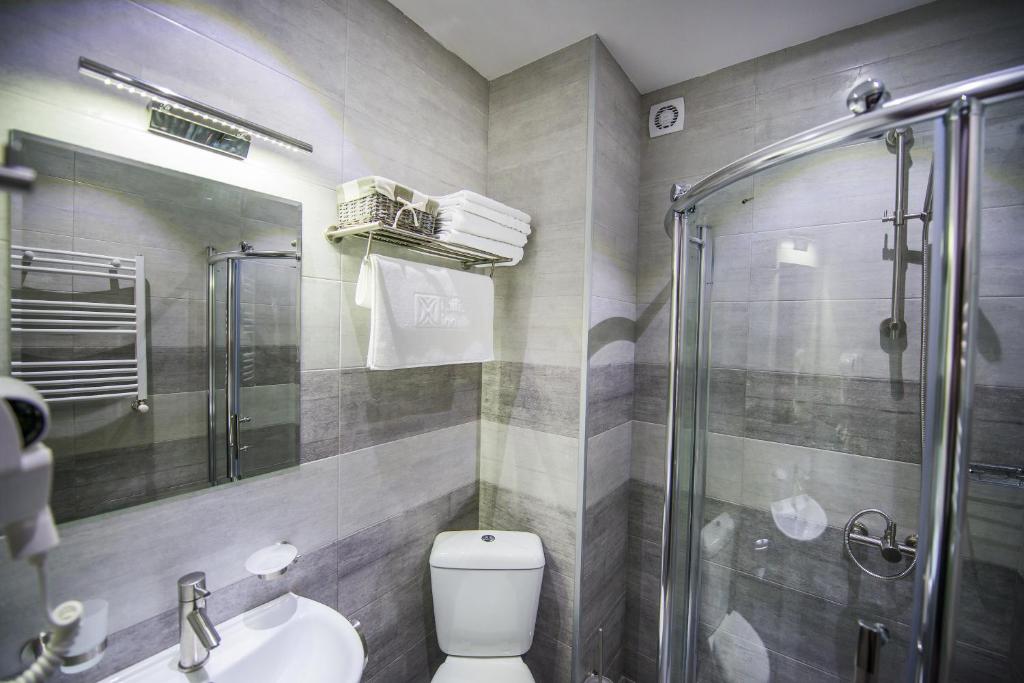 Standard Twin Room – Included Breakfast