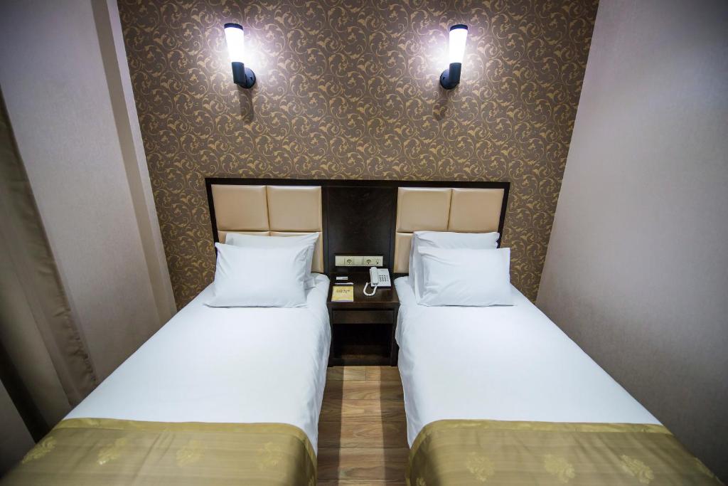 Standard Twin Room – Included Breakfast
